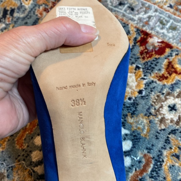 Manolo Blahnik pumps - Picture 7 of 12